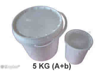 COLLA PER PRATI SINTETICI 5 KG - accessori  Kg 5 di colla/adesivo bicomponente per prato sintetico.